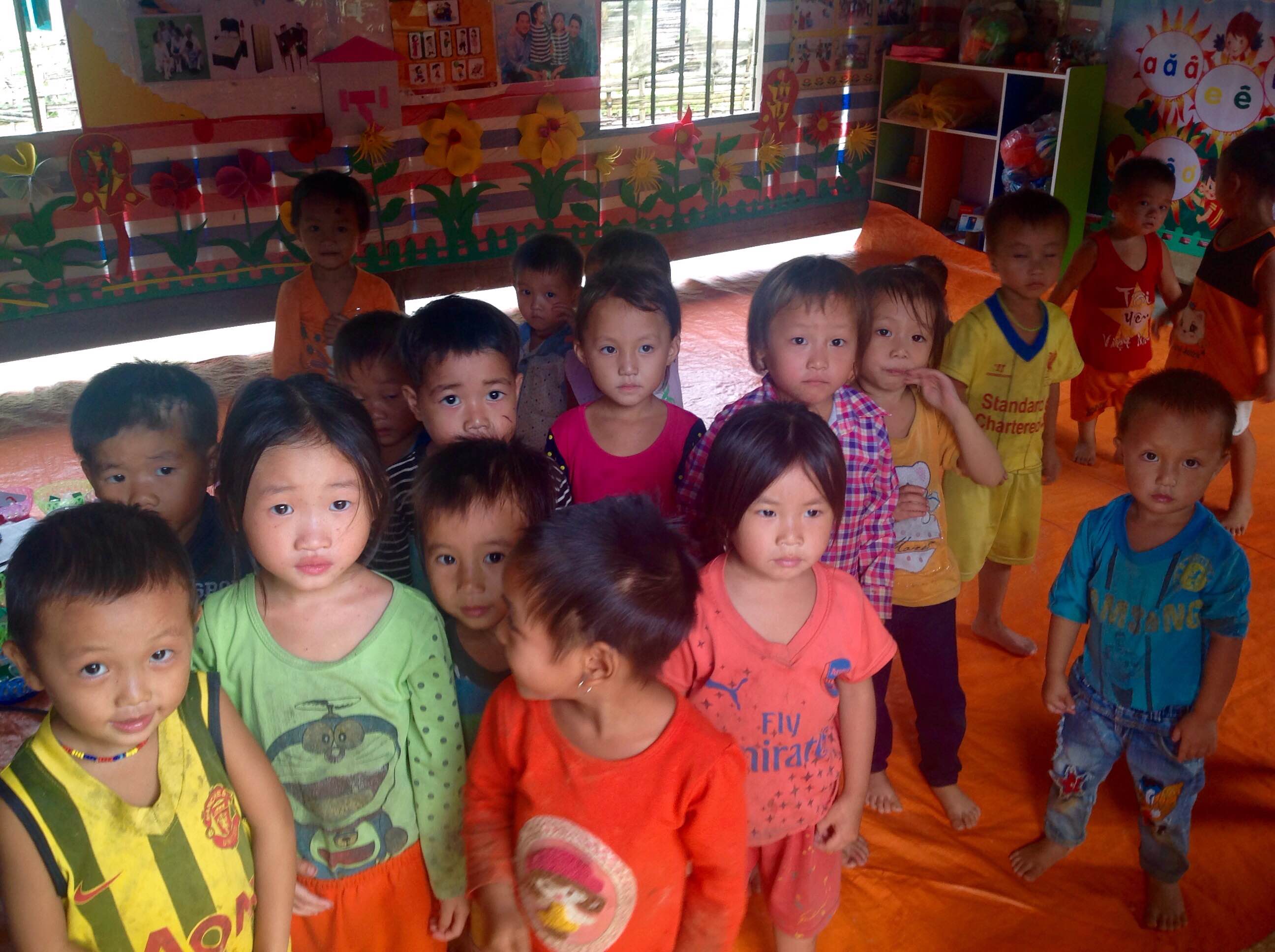 THƯ NGỎ
V/v: Tham dự và ủng hộ chương trình Hanoisme chung tay góp sức lần thứ 58
Tặng quà cho các thầy cô giáo và các em học sinh điểm trường Khuối én xã Thượng Bình, Huyện Bắc Quang, Tỉnh Hà Giang