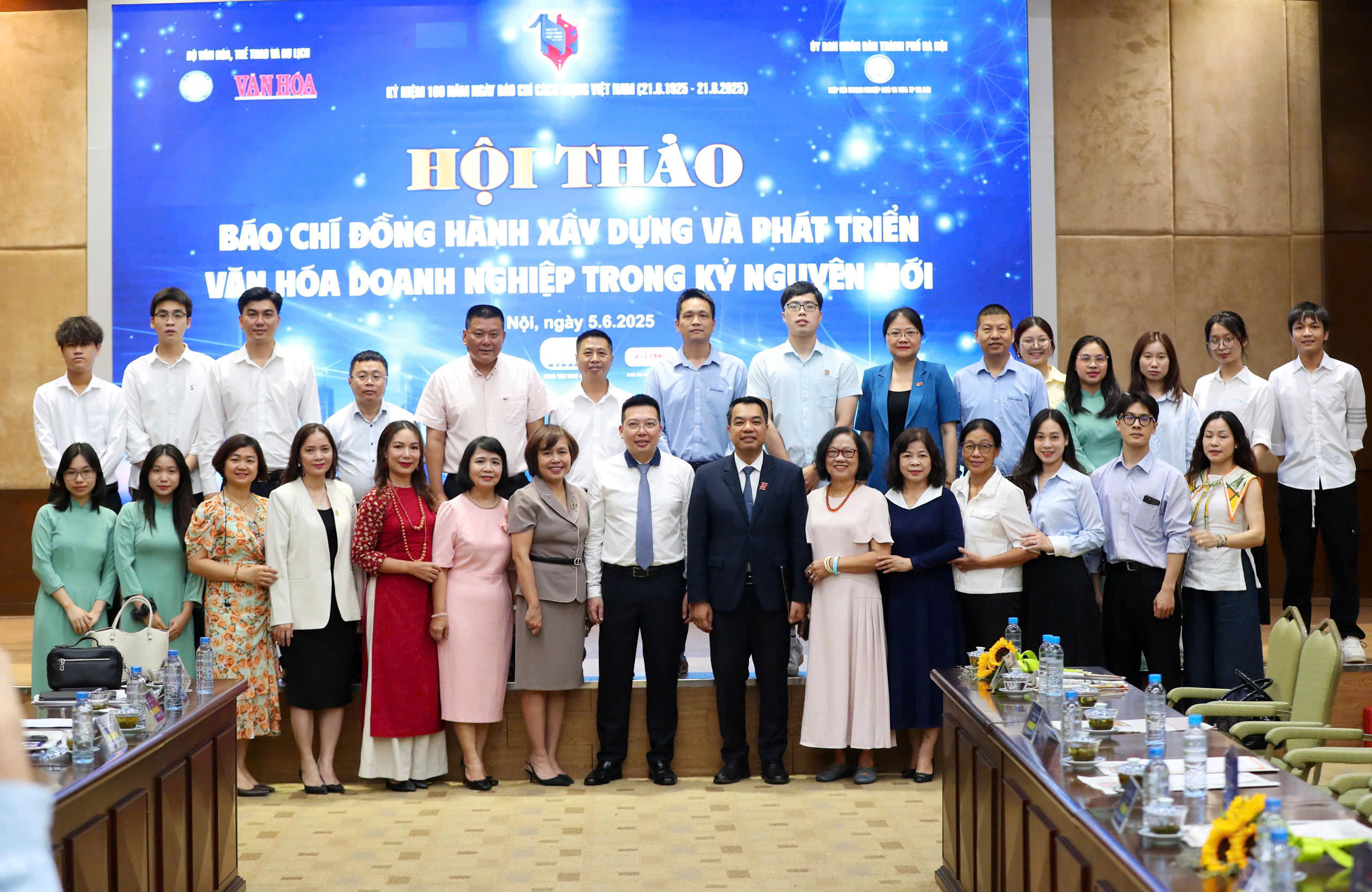 BÁO CHÍ ĐỒNG HÀNH XÂY DỰNG VÀ PHÁT TRIỂN VĂN HÓA DOANH NGHIỆP TRONG KỶ NGUYÊN MỚI
