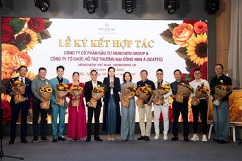 LAN TỎA BẢN SẮC VIỆT TRONG DÒNG CHẢY THỜI TRANG QUỐC TẾ