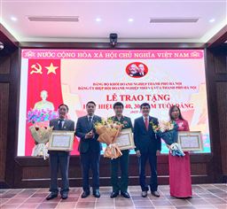 LỄ TRAO TẶNG HUY HIỆU 45, 40, 30 NĂM TUỔI ĐẢNG (ĐỢT 02/09)