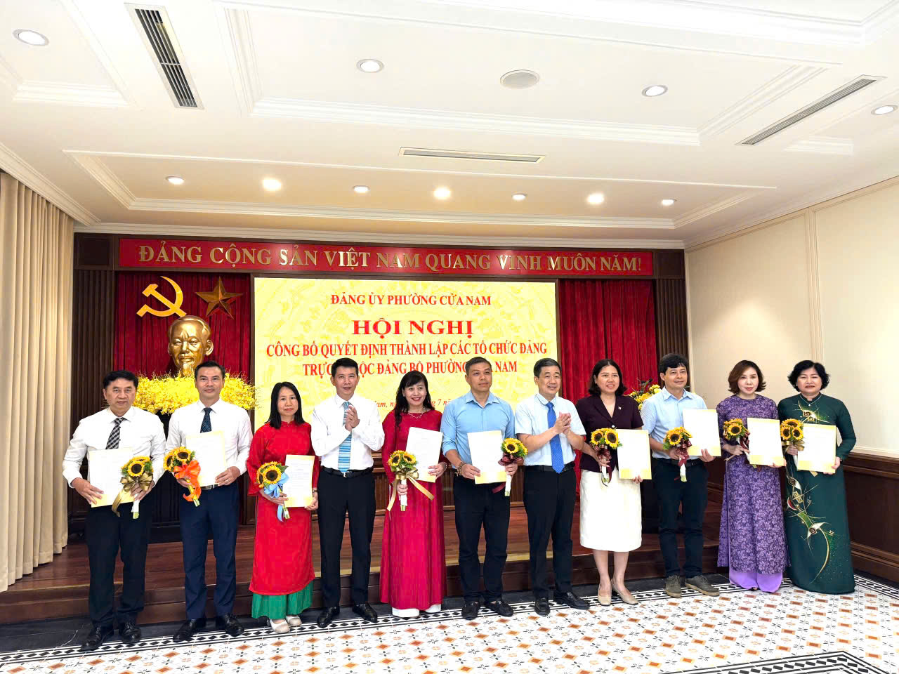 THÀNH LẬP ĐẢNG BỘ HIỆP HỘI DOANH NGHIỆP NHỎ VÀ VỪA TP HÀ NỘI LÀ ĐẢNG BỘ CƠ SỞ THUỘC ĐẢNG BỘ PHƯỜNG CỬA NAM