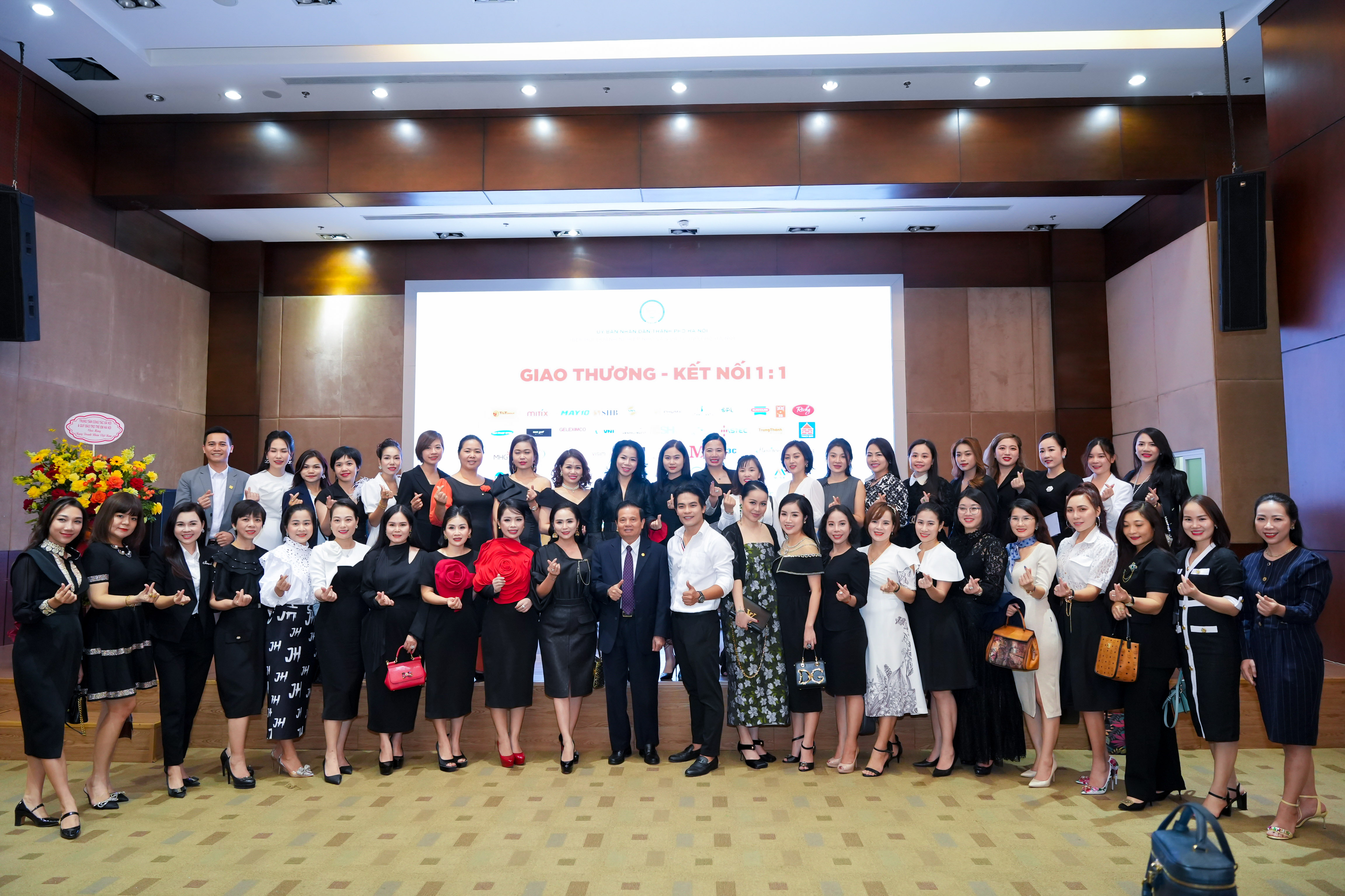 Diễn đàn văn hoá doanh nghiệp & Gặp gỡ báo chí Lễ Tôn vinh doanh nhân doanh nghiệp Thăng Long 2022