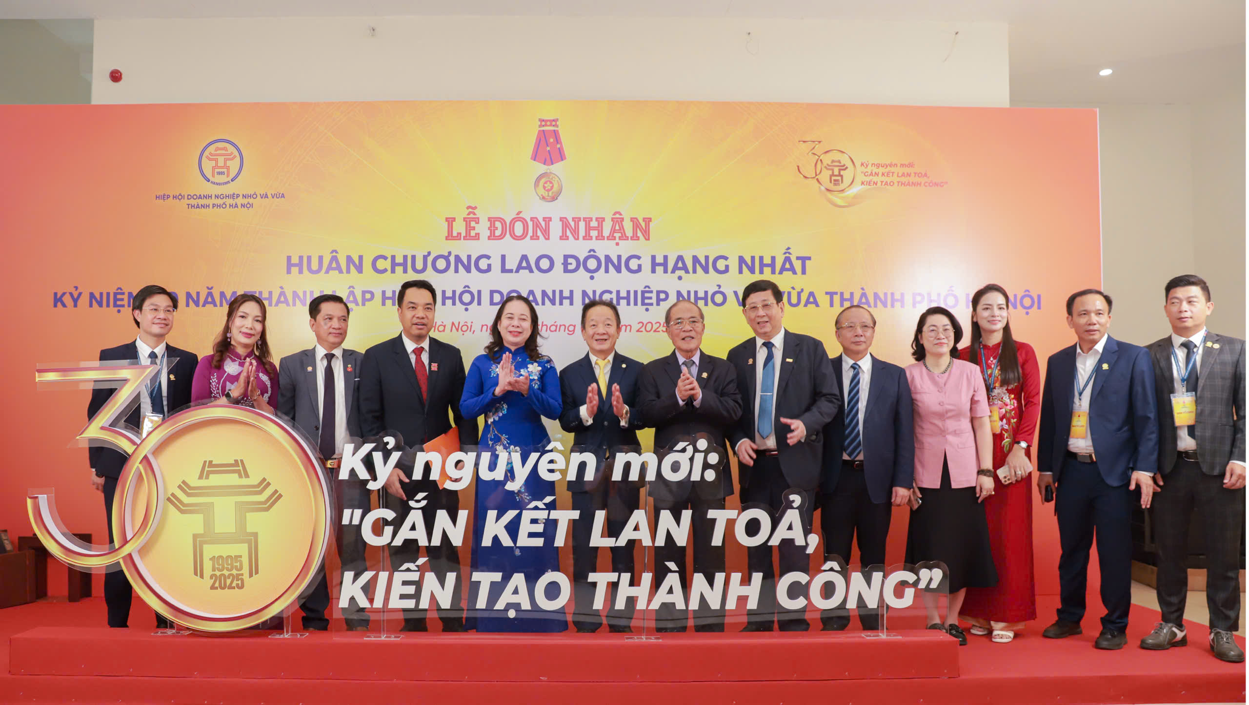 HIGHLIGHT: LỄ ĐÓN NHẬN HUÂN CHƯƠNG LAO ĐỘNG HẠNG NHẤT VÀ KỶ NIỆM 30 NĂM THÀNH LẬP HANOISME